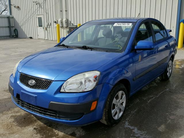 KNADE223296545419 - 2009 KIA RIO BASE BLUE photo 2