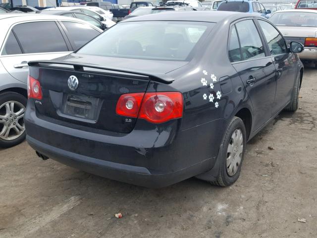 3VWPG71K56M665451 - 2006 VOLKSWAGEN JETTA VALU BLACK photo 4