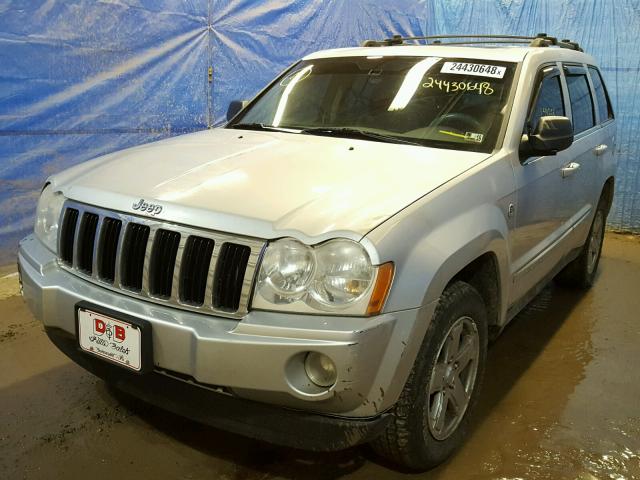 1J4HR58235C593624 - 2005 JEEP GRAND CHER SILVER photo 2