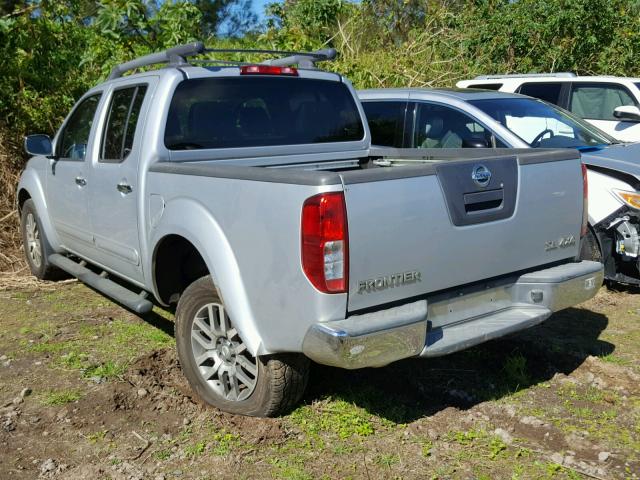 1N6AD0EV3BC421593 - 2011 NISSAN FRONTIER S SILVER photo 3