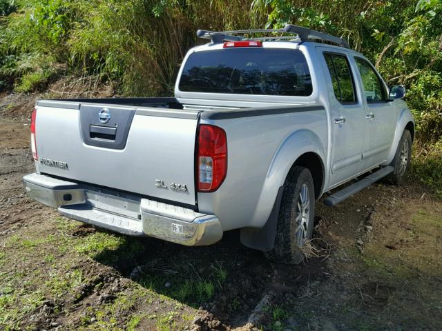 1N6AD0EV3BC421593 - 2011 NISSAN FRONTIER S SILVER photo 4