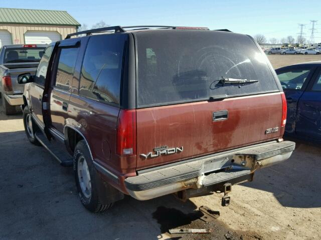 1GKEK13R7WR504764 - 1998 GMC YUKON MAROON photo 3