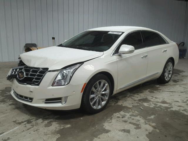 2G61M5S36E9198192 - 2014 CADILLAC XTS LUXURY WHITE photo 2