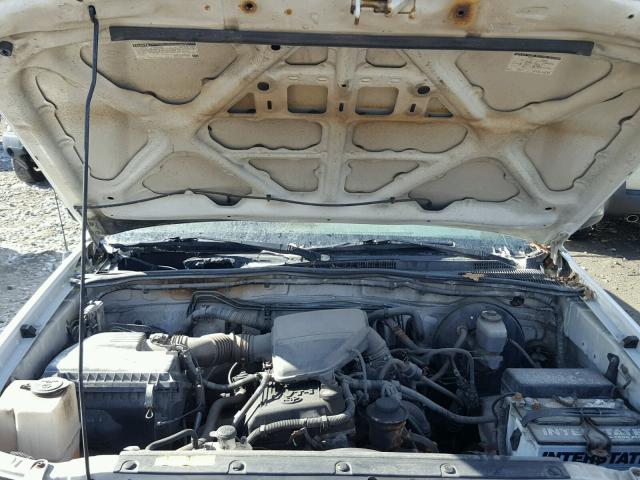 5TENX22N96Z172963 - 2006 TOYOTA TACOMA WHITE photo 7