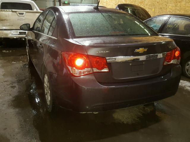 1G1PF5S91B7122813 - 2011 CHEVROLET CRUZE LT BLACK photo 3