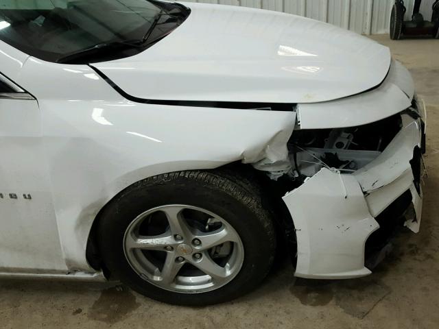1G1ZB5ST8JF149026 - 2018 CHEVROLET MALIBU LS თეთრი ფოტო 9