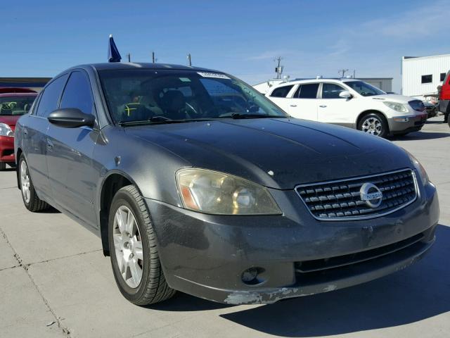 1N4AL11D25N402458 - 2005 NISSAN ALTIMA S GRAY photo 1