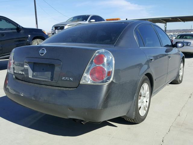 1N4AL11D25N402458 - 2005 NISSAN ALTIMA S GRAY photo 4