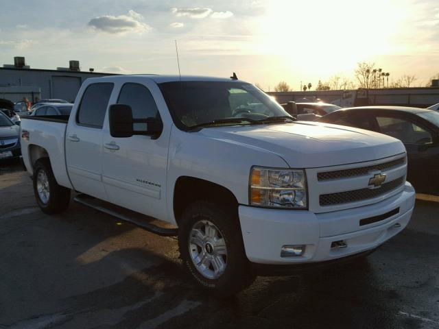 3GCPKSE38BG331818 - 2011 CHEVROLET SILVERADO WHITE photo 1