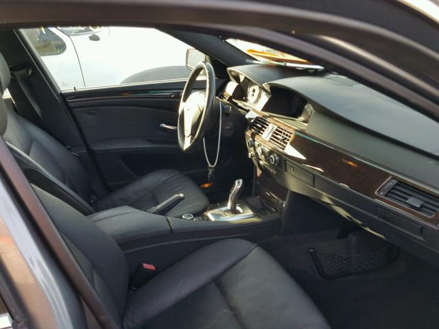 WBANU5C5XAC126071 - 2010 BMW 528 I GRAY photo 5