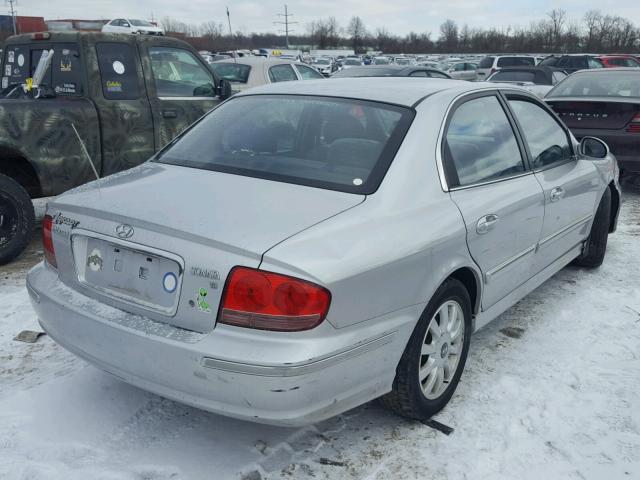 KMHWF35H63A849780 - 2003 HYUNDAI SONATA GLS SILVER photo 4