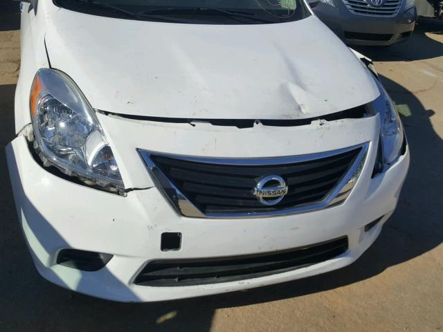 3N1CN7AP6EL865958 - 2014 NISSAN VERSA S WHITE photo 9