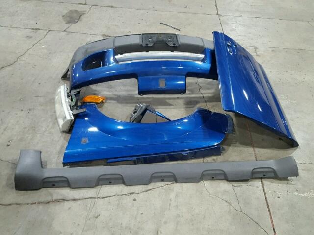 5GZCZ53425S849653 - 2005 SATURN VUE BLUE photo 9