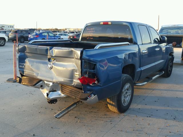 1D7HE48J36S509740 - 2006 DODGE DAKOTA QUA BLUE photo 4