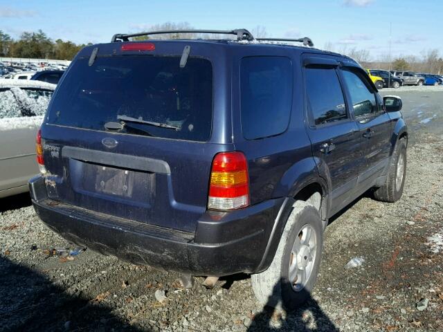 1FMYU03174KA82617 - 2004 FORD ESCAPE XLT BLUE photo 4