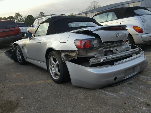 JHMAP114X2T001437 - 2002 HONDA S2000 SILVER photo 3