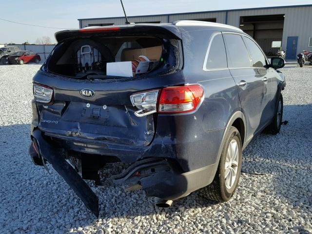 5XYPG4A56HG250795 - 2017 KIA SORENTO LX BLUE photo 4