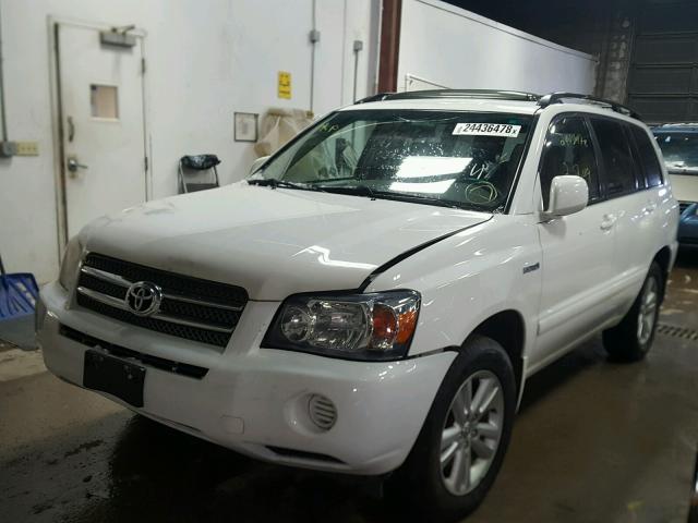 JTEDW21A160010821 - 2006 TOYOTA HIGHLANDER WHITE photo 2