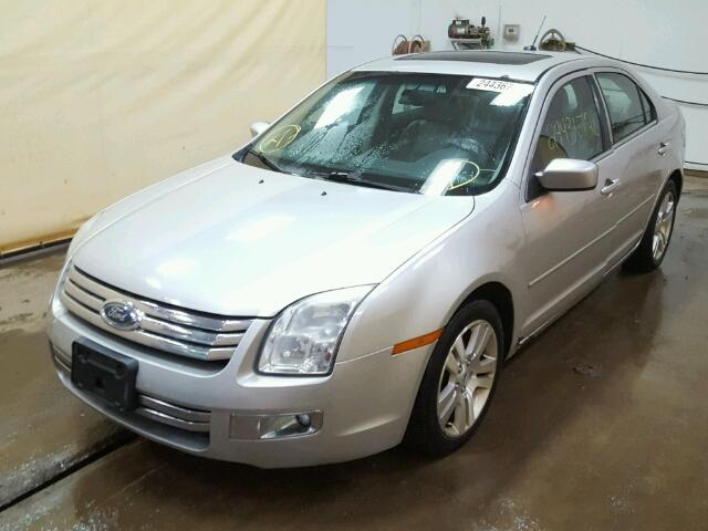 3FAHP02167R162512 - 2007 FORD FUSION SEL SILVER photo 2