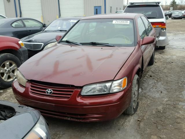 4T1BF22K4XU086641 - 1999 TOYOTA CAMRY LE RED photo 2