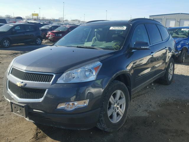 1GNKRGEDXBJ182541 - 2011 CHEVROLET TRAVERSE L CHARCOAL photo 2