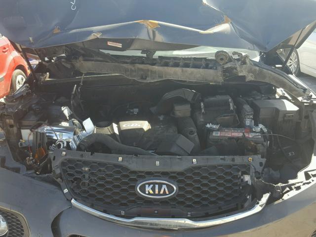 5XYKU3A69CG309529 - 2012 KIA SORENTO EX GRAY photo 7