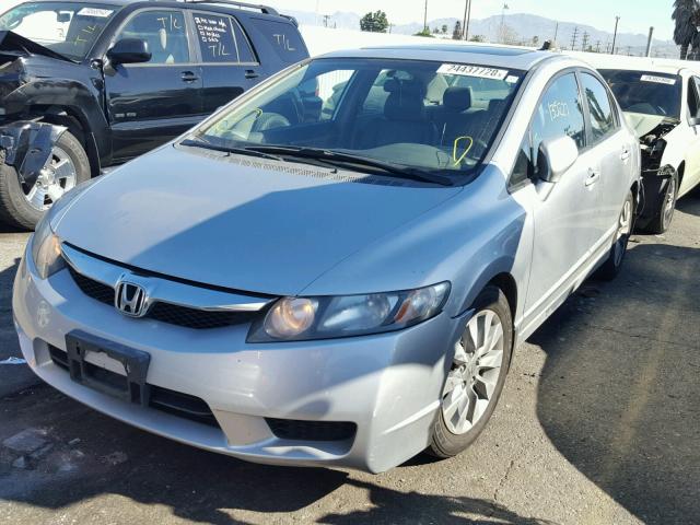 19XFA16939E026034 - 2009 HONDA CIVIC EXL SILVER photo 2