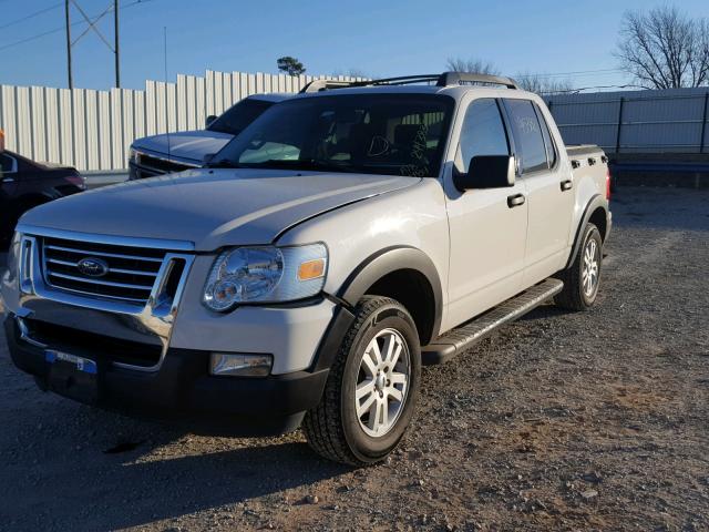 1FMEU31E59UA18484 - 2009 FORD EXPLORER S WHITE photo 2