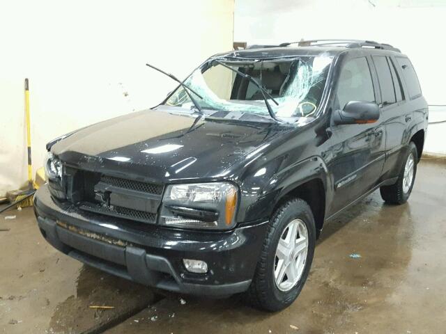 1GNDT13S332176956 - 2003 CHEVROLET TRAILBLAZE BLACK photo 2