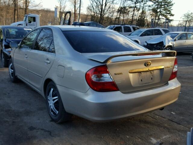 4T1BE32K63U749906 - 2003 TOYOTA CAMRY LE BEIGE photo 3