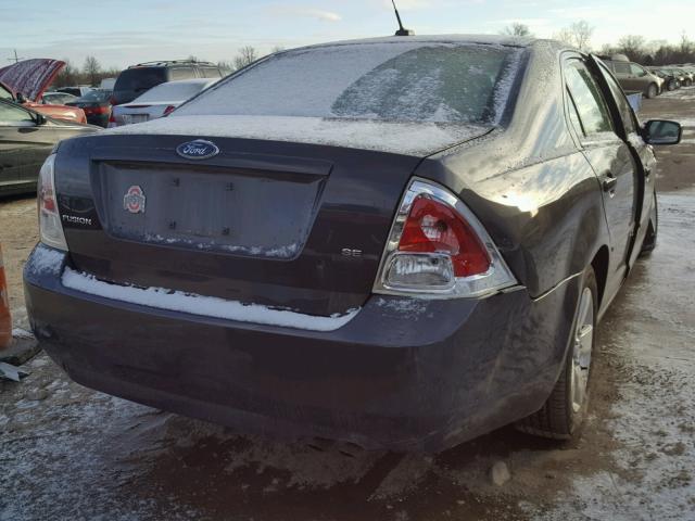 3FAHP07Z77R150156 - 2007 FORD FUSION SE BLACK photo 4