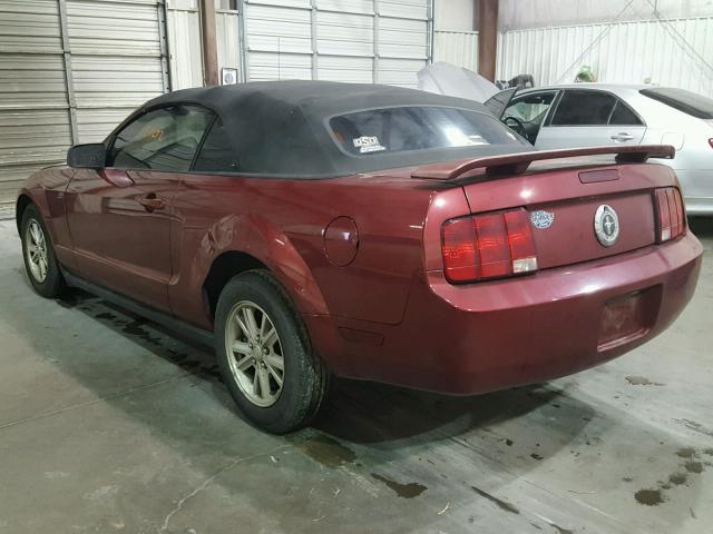 1ZVFT84N575298626 - 2007 FORD MUSTANG MAROON photo 3