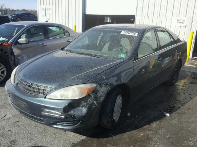 4T1BE32K33U779204 - 2003 TOYOTA CAMRY LE GREEN photo 2