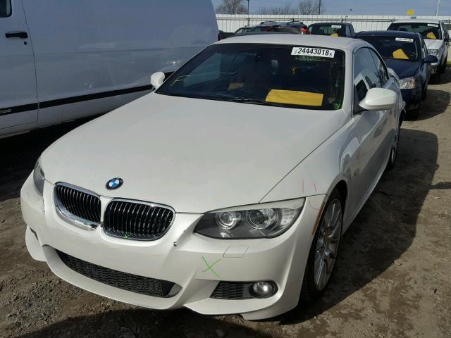 WBADW7C53BE726759 - 2011 BMW 328 I SULE WHITE photo 2