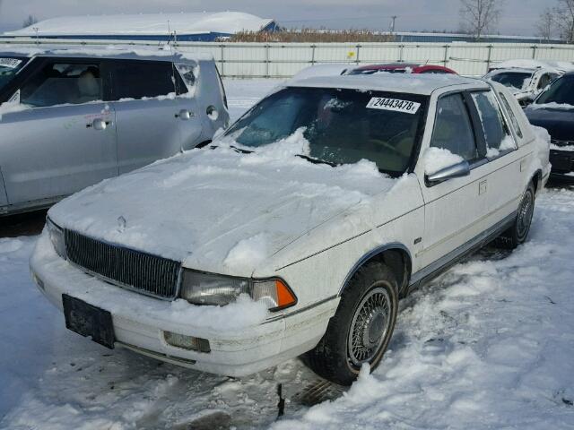 3C3XA5637NT334969 - 1992 CHRYSLER LEBARON LA WHITE photo 2