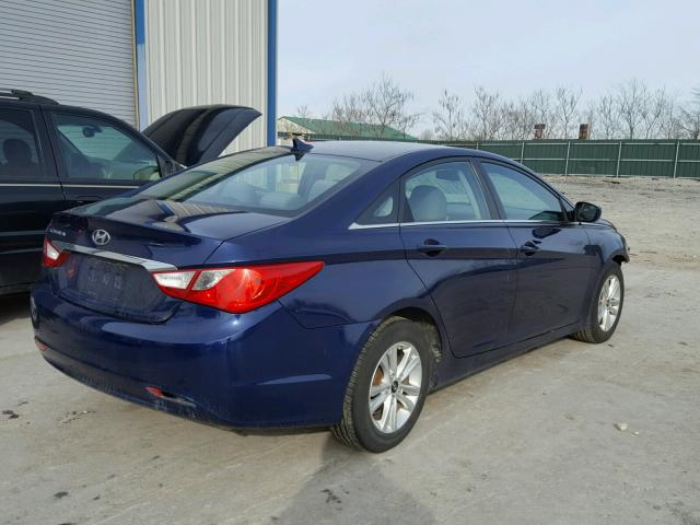 5NPEB4AC1BH021865 - 2011 HYUNDAI SONATA GLS BLUE photo 4