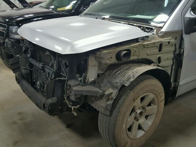 1N6AA06A54N551435 - 2004 NISSAN TITAN XE SILVER photo 9