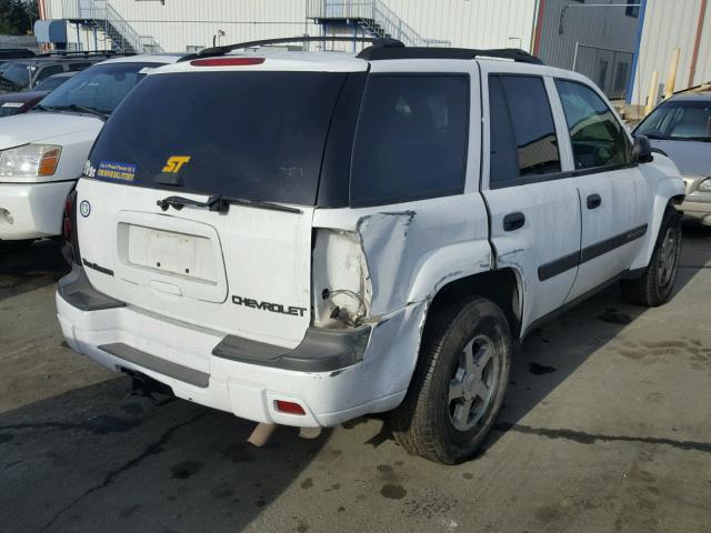 1GNDT13S942127553 - 2004 CHEVROLET TRAILBLAZE WHITE photo 4