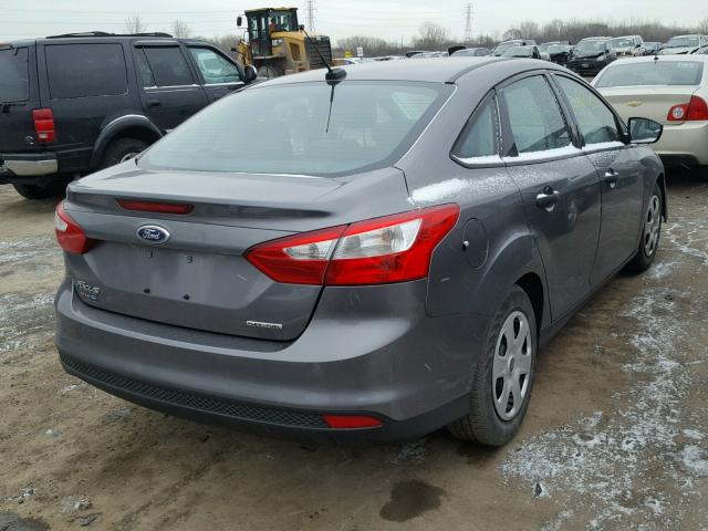 1FADP3E24EL173525 - 2014 FORD FOCUS S CHARCOAL photo 4