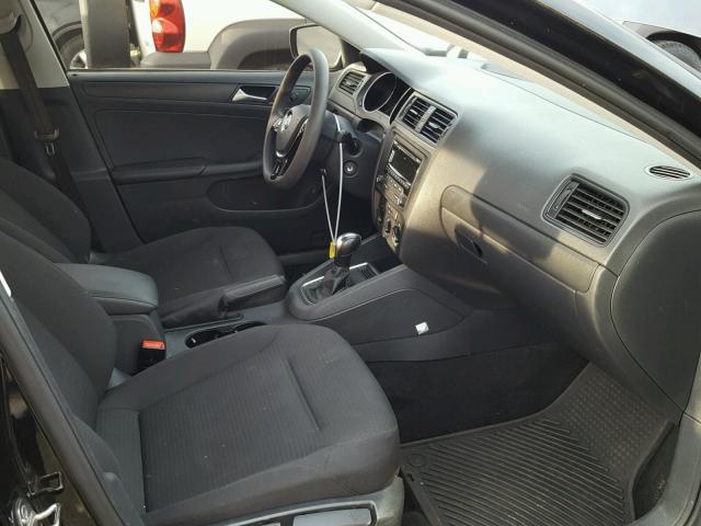 3VW2K7AJ2FM423099 - 2015 VOLKSWAGEN JETTA BASE 黑色 照片 5