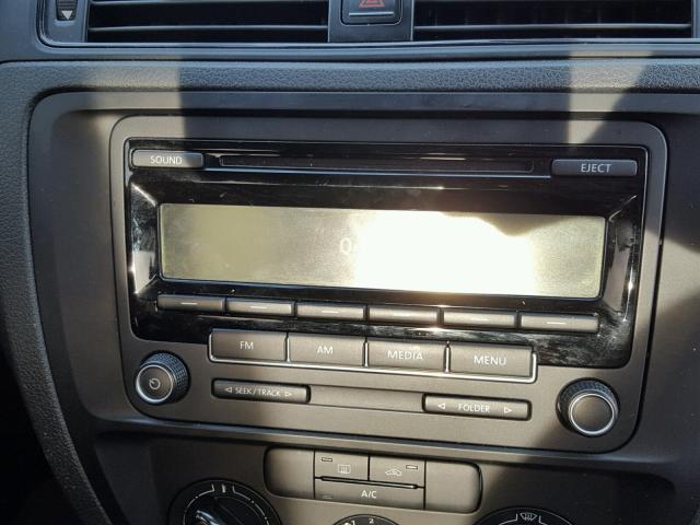 3VW2K7AJ2FM423099 - 2015 VOLKSWAGEN JETTA BASE 黑色 照片 9