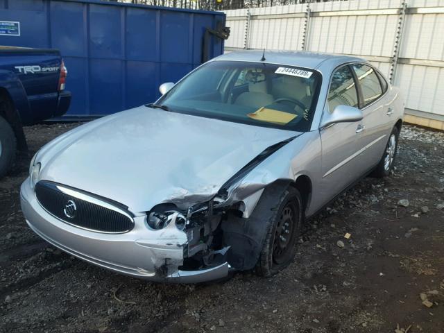 2G4WC532051224517 - 2005 BUICK LACROSSE C SILVER photo 2
