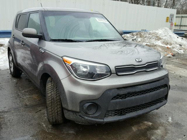 KNDJN2A23H7452397 - 2017 KIA SOUL GRAY photo 1