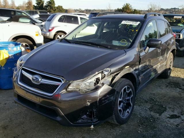 JF2GPABC2HH239278 - 2017 SUBARU CROSSTREK GRAY photo 2