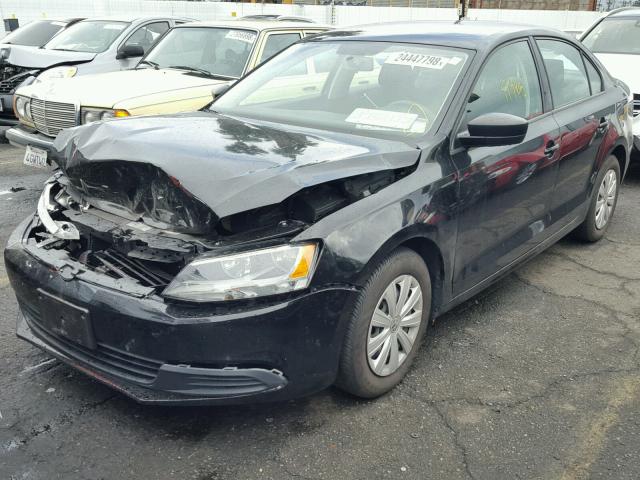 3VW2K7AJ7EM332022 - 2014 VOLKSWAGEN JETTA BASE შავი ფოტო 2