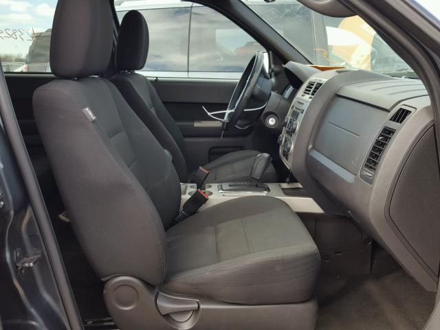 1FMCU93759KB21585 - 2009 FORD ESCAPE XLT GRAY photo 5