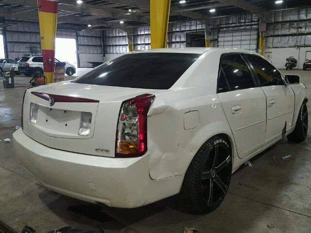 1G6DM577640154114 - 2004 CADILLAC CTS WHITE photo 4