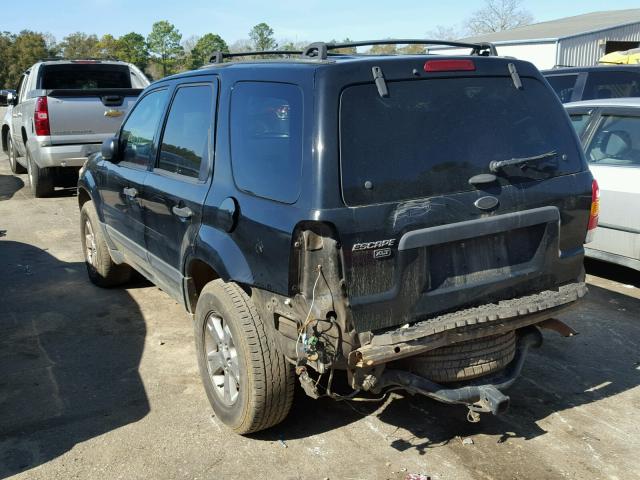 1FMYU93165KA34998 - 2005 FORD ESCAPE XLT BLACK photo 3