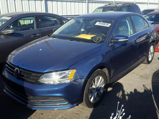 3VWD17AJ0FM326642 - 2015 VOLKSWAGEN JETTA SE BLUE photo 2