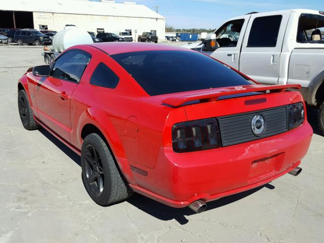 1ZVFT82H865140700 - 2006 FORD MUSTANG GT RED photo 3
